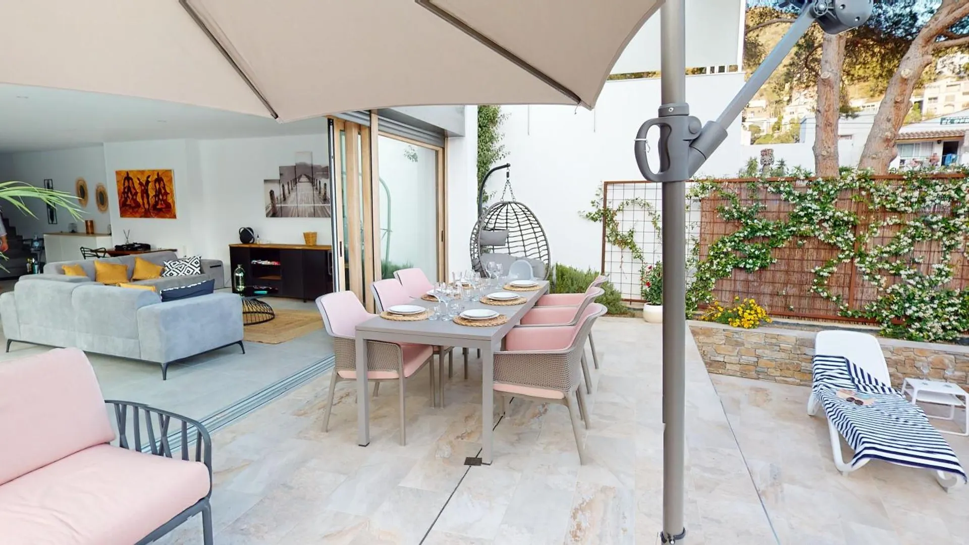רוזס Maison, Piscine, Plage, Commerce Restaurant ספרד
